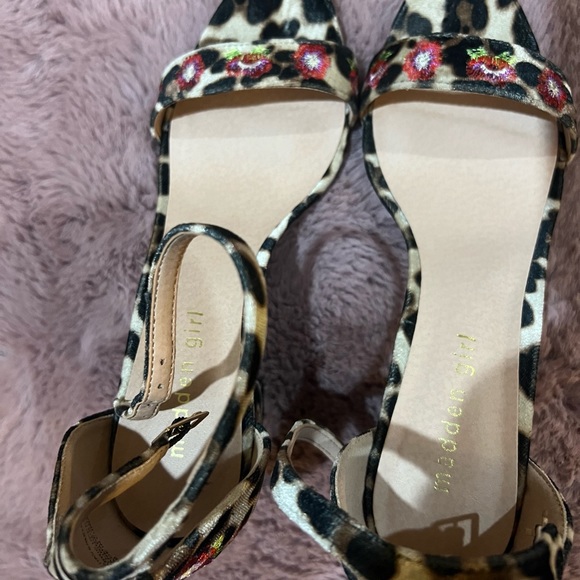 Madden Girl Leopard heeled sandals - Picture 2 of 5